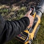 Soprador axial 54V XR Brushless FlexVolt sem carregador ou bateria Ref DCMBL777N-XJ DEWALT