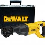 Serra Sabre 1.100 W ref.DWE305PK-QS DEWALT