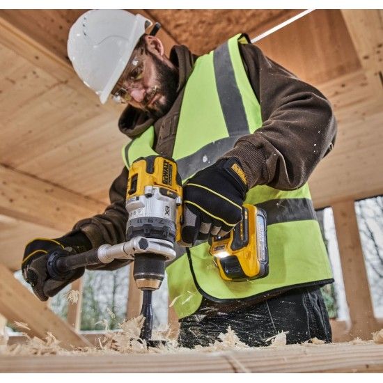 Aparafusadora Dewalt c/percusso XR 18V + 2 baterias Powerstack 5.0Ah + carregador e mala DCD1007H2T