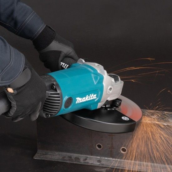 Rebarbadora 230mm Makita 2200w GA9090N Rebarbadora 230mm Makita 2200w GA9090N