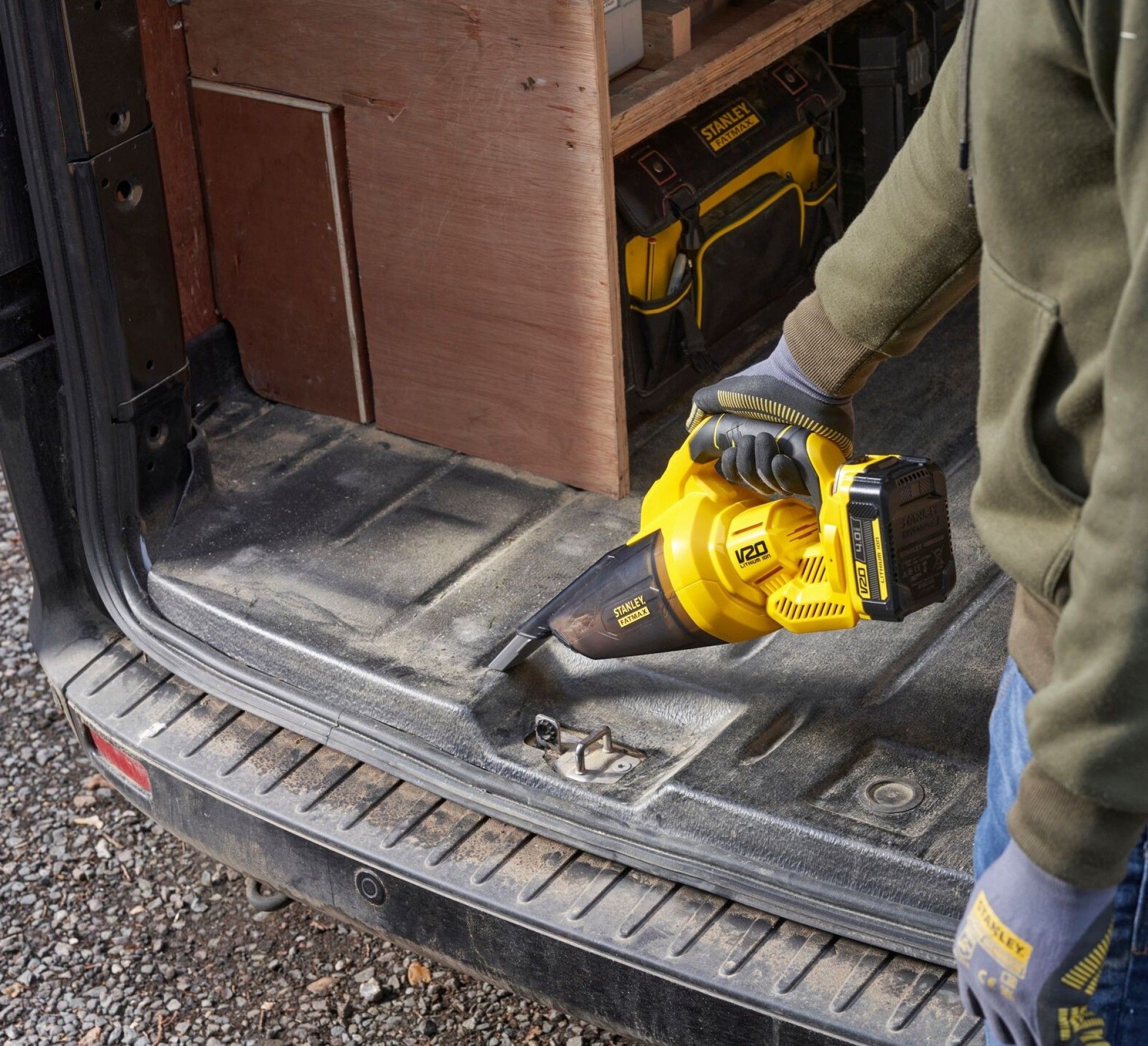 Aspirador V20 Li-Ion 18V 2em1 refª SFMCVH001B-XJ Stanley