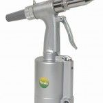 Máquina De Rebitagem Pneumática Cevik Ne-Kn6615K Máquina De Rebitagem Pneumática Cevik Ne-Kn6615K