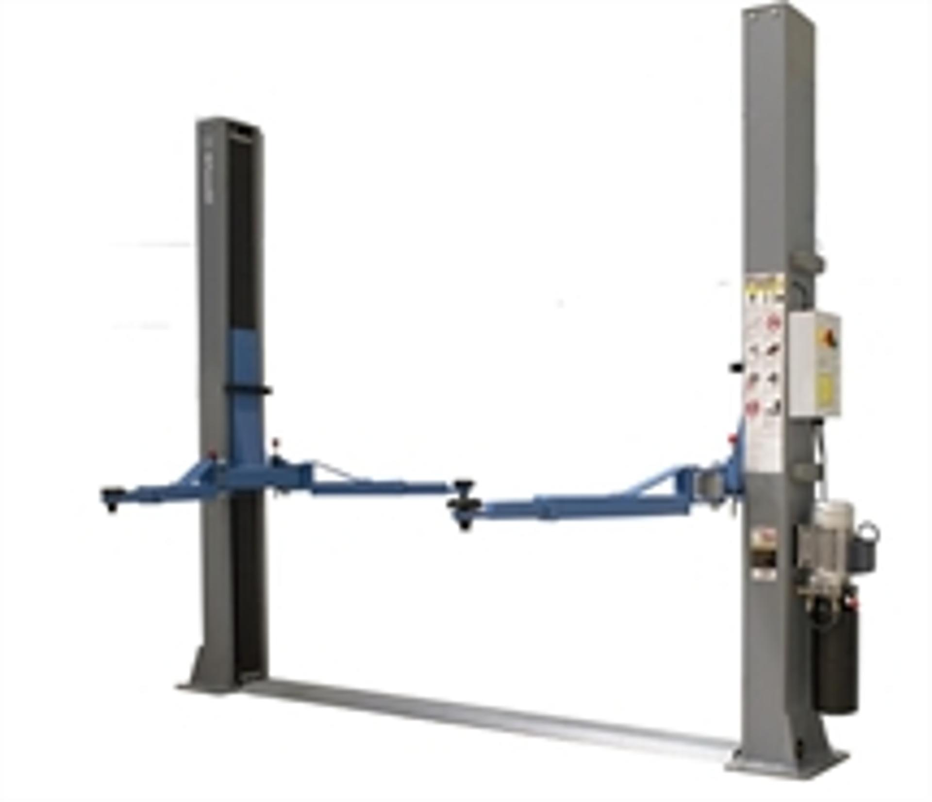 Elevador 2 Colunas 4Ton 220V Trancas Automaticas Pa2L4B refª 240501 Powered