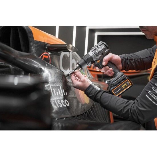 Kit Aparafusadoras DCD85M e DCF85M DeWalt XR 18V McLaren edition  DCK200MP2T-QW Kit Aparafusadoras DCD85M e DCF85M DeWalt XR 18V McLaren edition  DCK200MP2T-QW