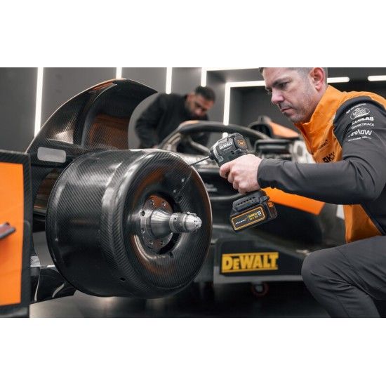 Kit Aparafusadoras DCD85M e DCF85M DeWalt XR 18V McLaren edition  DCK200MP2T-QW Kit Aparafusadoras DCD85M e DCF85M DeWalt XR 18V McLaren edition  DCK200MP2T-QW