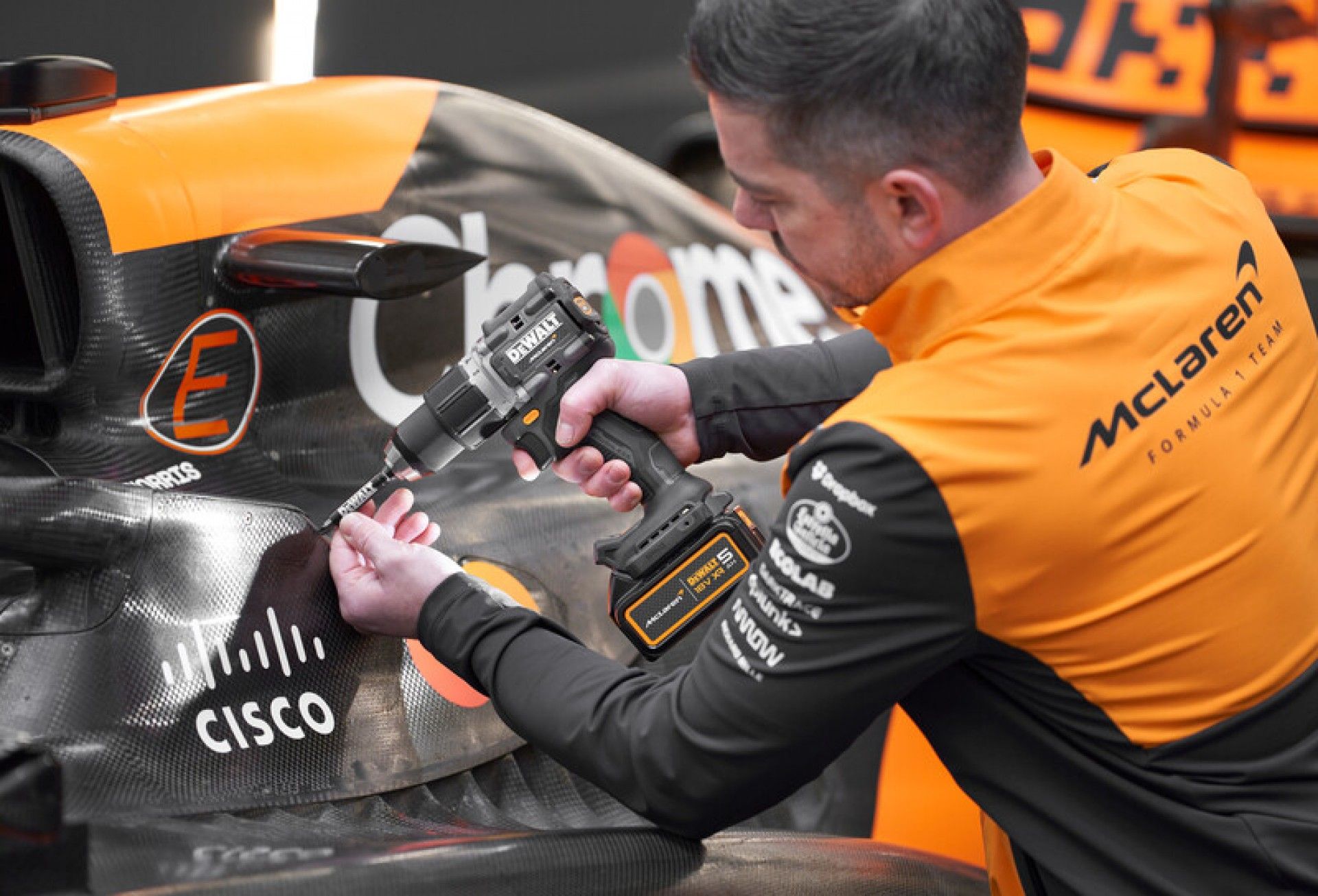 Aparafusadora XR 18V McLaren edition refª DCD85MP2T-QW DEWALT