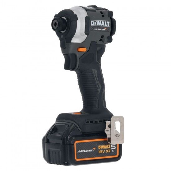 Kit Aparafusadoras DCD85M e DCF85M DeWalt XR 18V McLaren edition  DCK200MP2T-QW Kit Aparafusadoras DCD85M e DCF85M DeWalt XR 18V McLaren edition  DCK200MP2T-QW