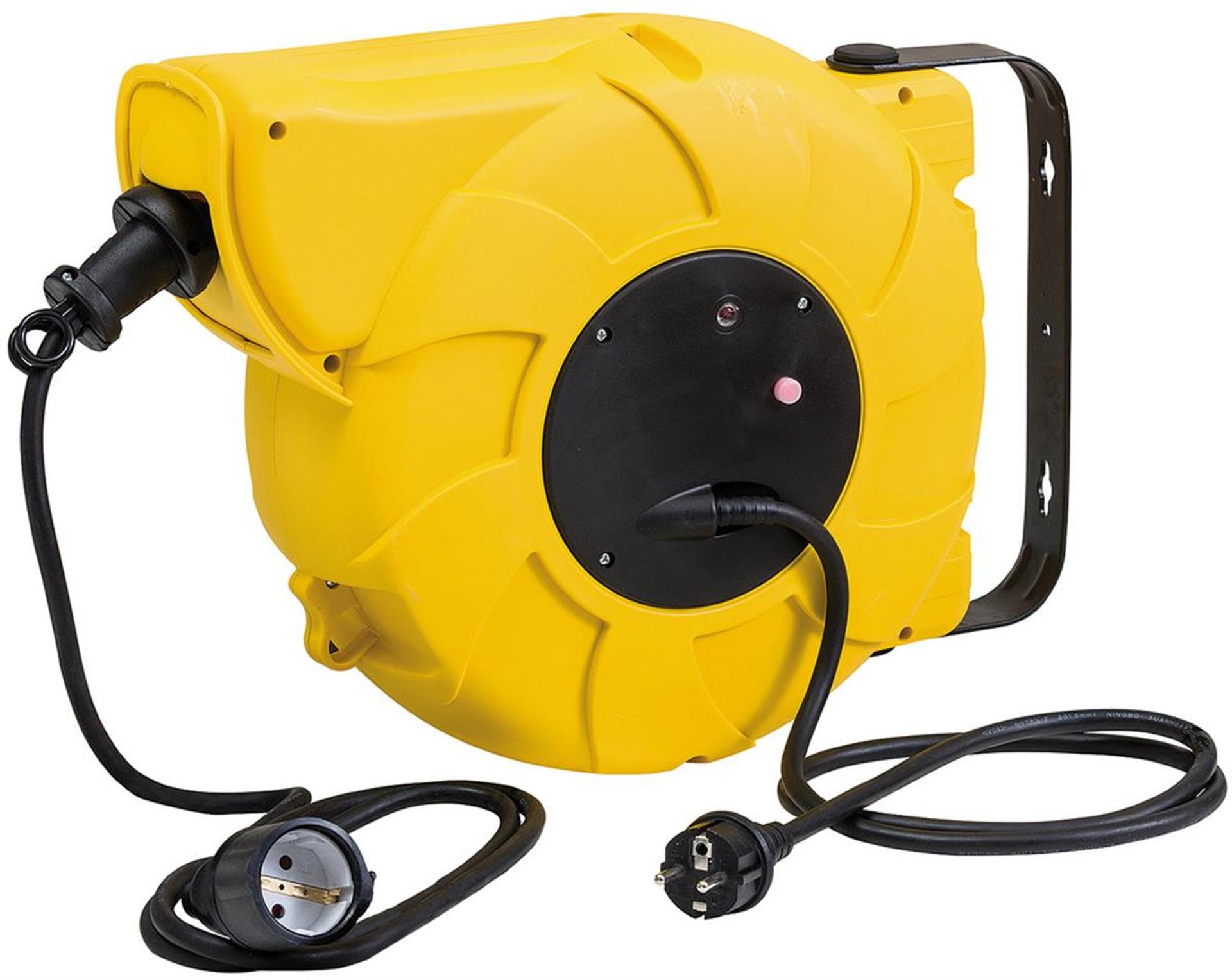 Enrolador Electrico Parede 15Mx3X1,5mm 2Pwr15 refª 275459 Powered