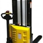 Stacker Eletrico Pes10I 3Mt Elevacao 1T 560X1125mm ref 774450 Powered