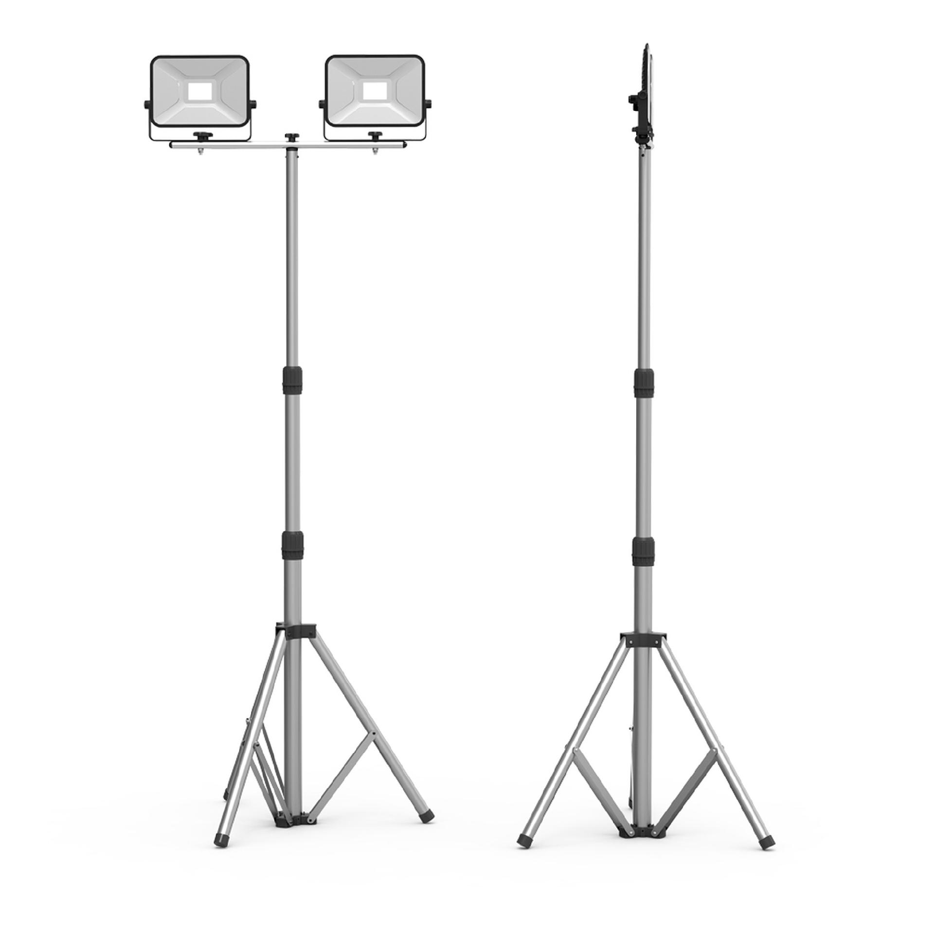 Projetor Tripé 2 Focos 1400LM 40W Ip44 6500K refª EG-PR20W2T XANLITE