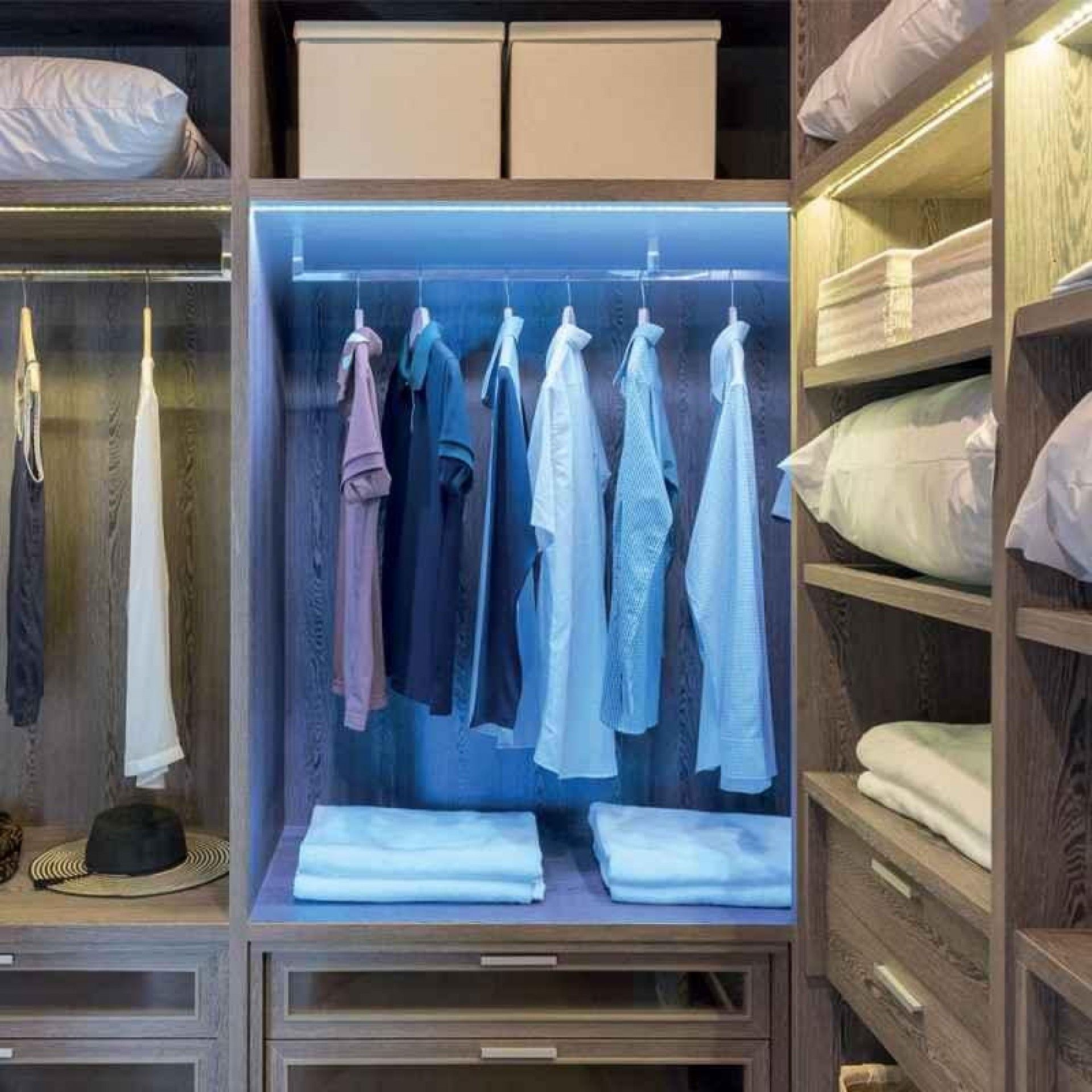 Fita Led a Bateria (3xaa) 1M Rgb refª EG-LSAK1PIRVB XANLITE