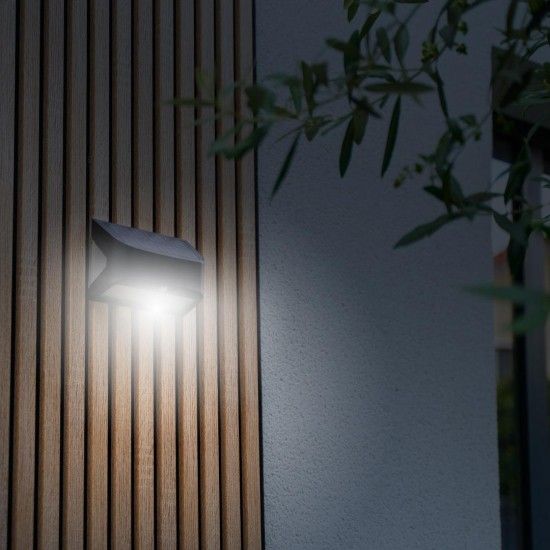 Parede Solar 700LM C/sensor ref APSAR600D2SV23 XANLITE