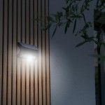 Parede Solar 700LM C/sensor ref APSAR600D2SV23 XANLITE