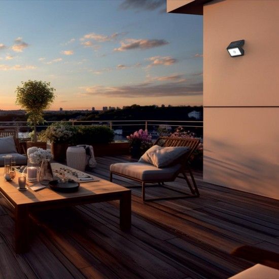 Luz Solar de Parede 400LM C/sensor ref EG-APS400D XANLITE