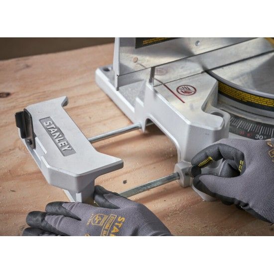 Serra esquadria telescópica 254mm 1800W refª SM1800-QS STANLEY Serra esquadria telescópica 254mm 1800W refª SM1800-QS STANLEY