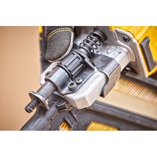 Pregadora  estruturas 18V s/bat refª DCN930N-XJ DeWalt Pregadora  estruturas 18V s/bat refª DCN930N-XJ DeWalt
