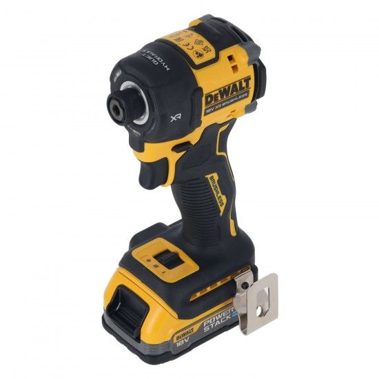 Aparafusadora de Impacto Brushless XR 18V (2)x1.7Ah refª DCF870E2T-QW DEWALT Aparafusadora de Impacto Brushless XR 18V (2)x1.7Ah refª DCF870E2T-QW DEWALT