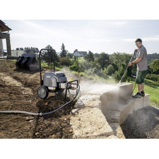 Lavadora HD6/15-4 M Classic refª 1.367-900.0 KARCHER Lavadora HD6/15-4 M Classic refª 1.367-900.0 KARCHER