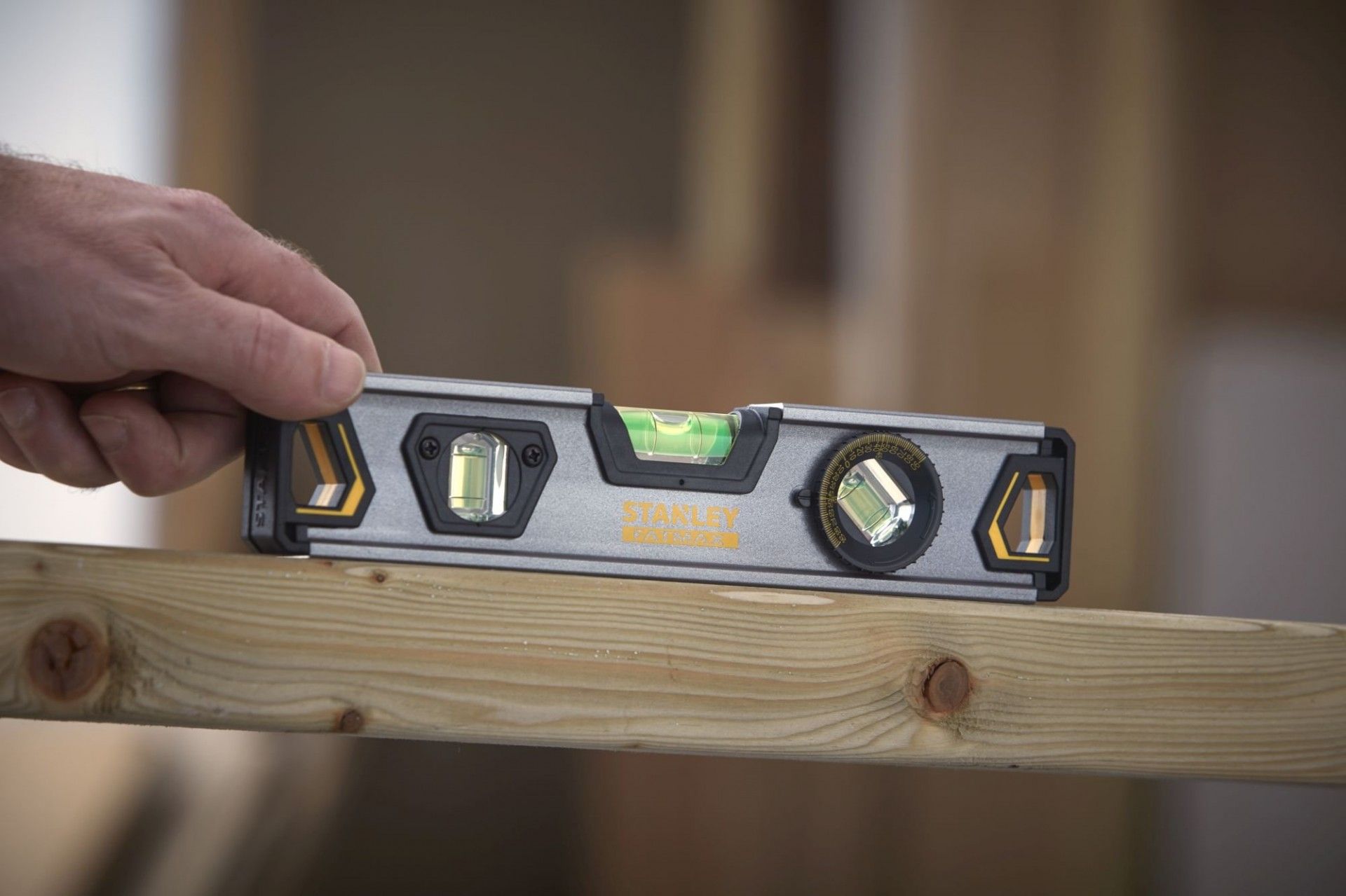 NIVEL XTHT0-42495 25CM TROPEDO FATMAX STANLEY