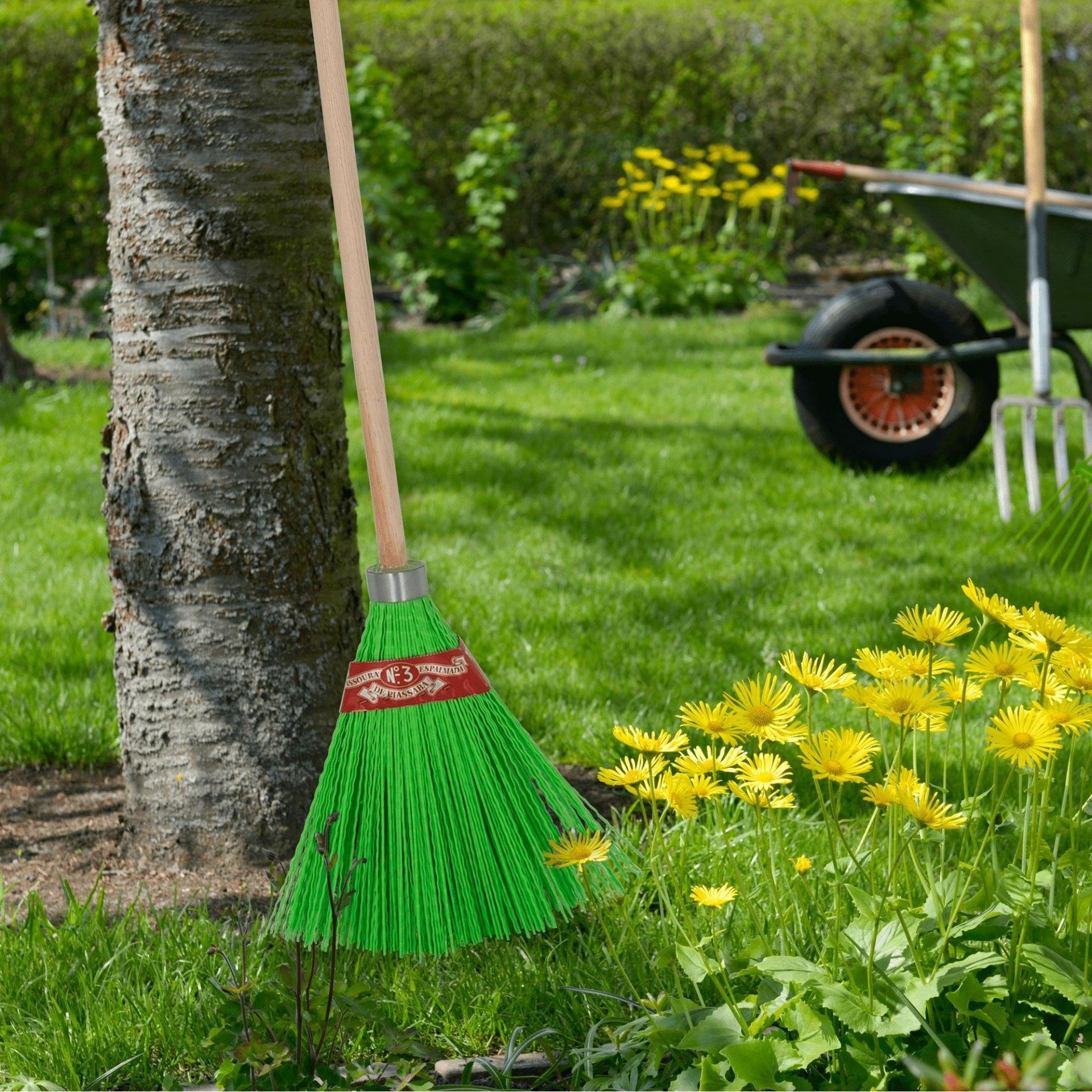Vassoura de jardim tradicional refª VIVJT VITO