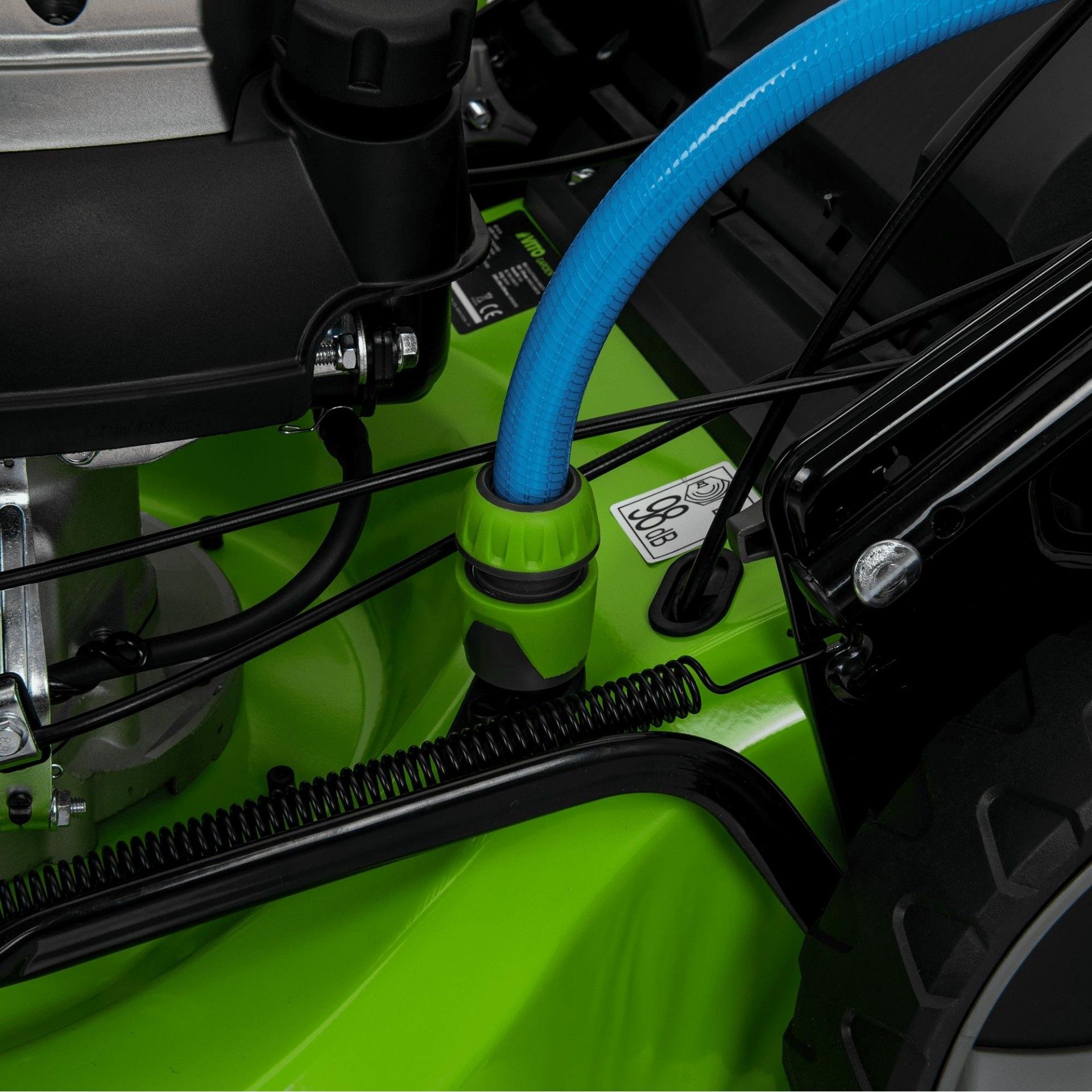 Corta-relvas com rodas giratórias e tração 6.5cv - 196cc - 508mm refª VIMRRG65 VITO