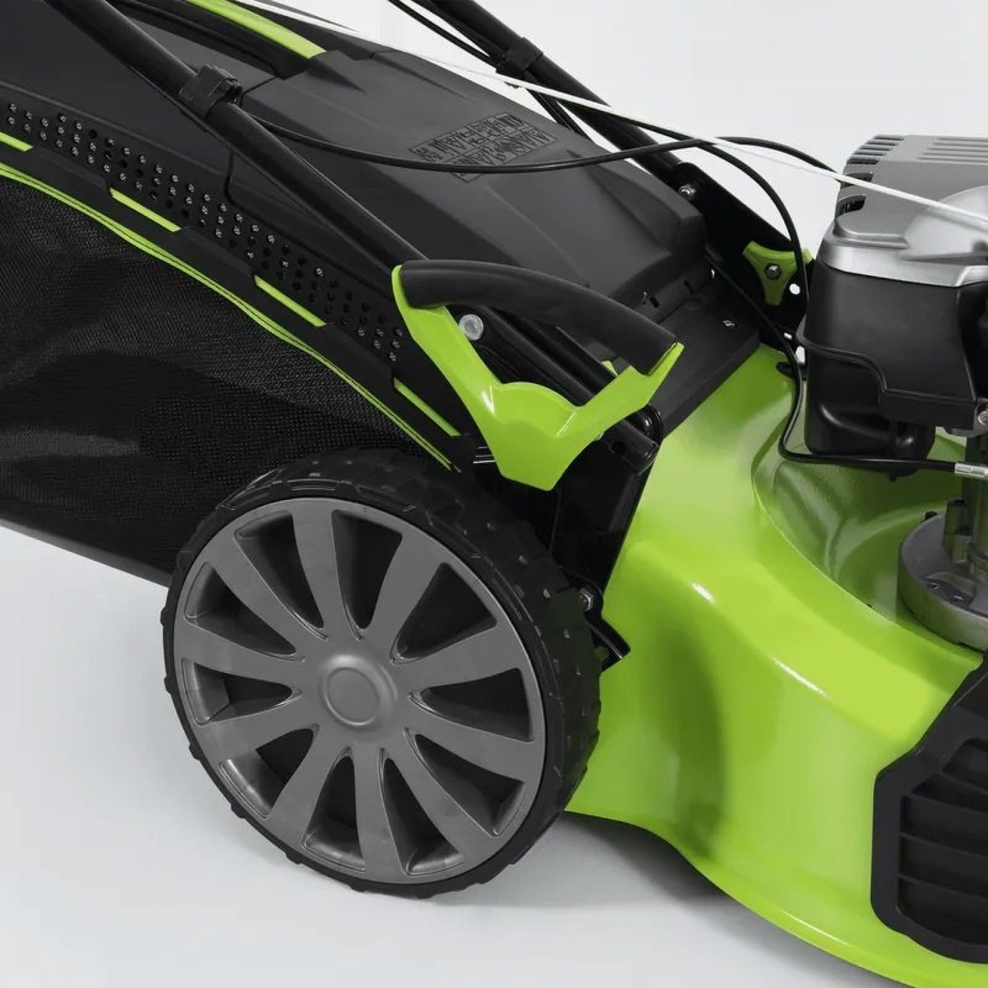 CORTA-RELVA C/TRAÇÃO 196cc 6.5cv 525mm VIMR65B VITO