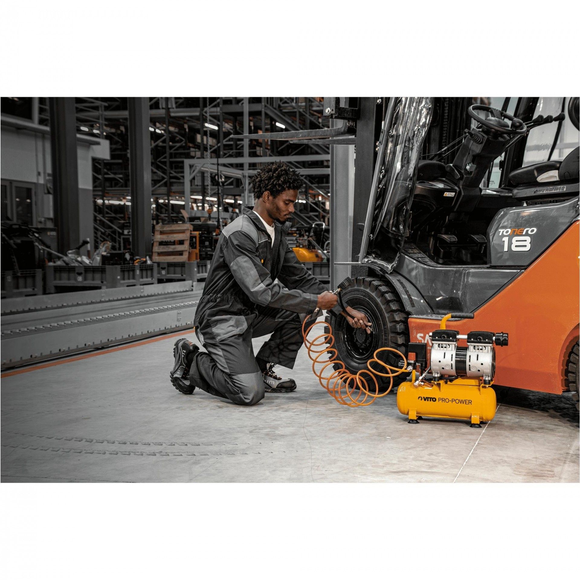 Compressor sem óleo silencioso 6lt 8 bar 0.7hp refª VICSOS6 VITO