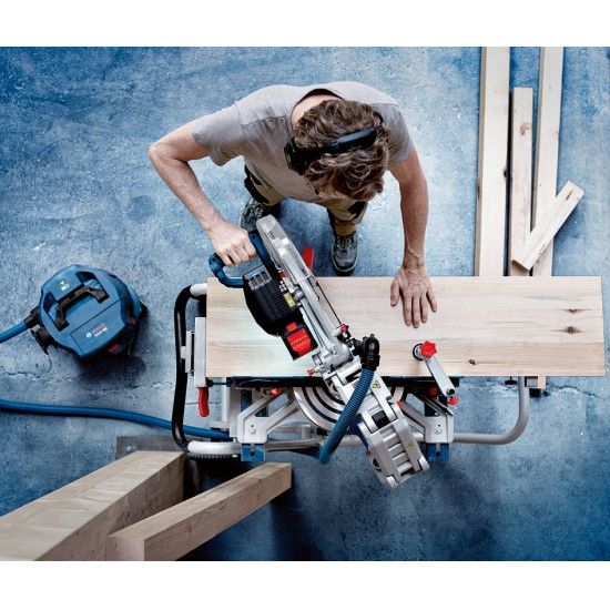 Serra de cortes transversais e de meia esquadria sem fio BITURBO GCM 18V-305 GDC ref 0601B43001 BOS