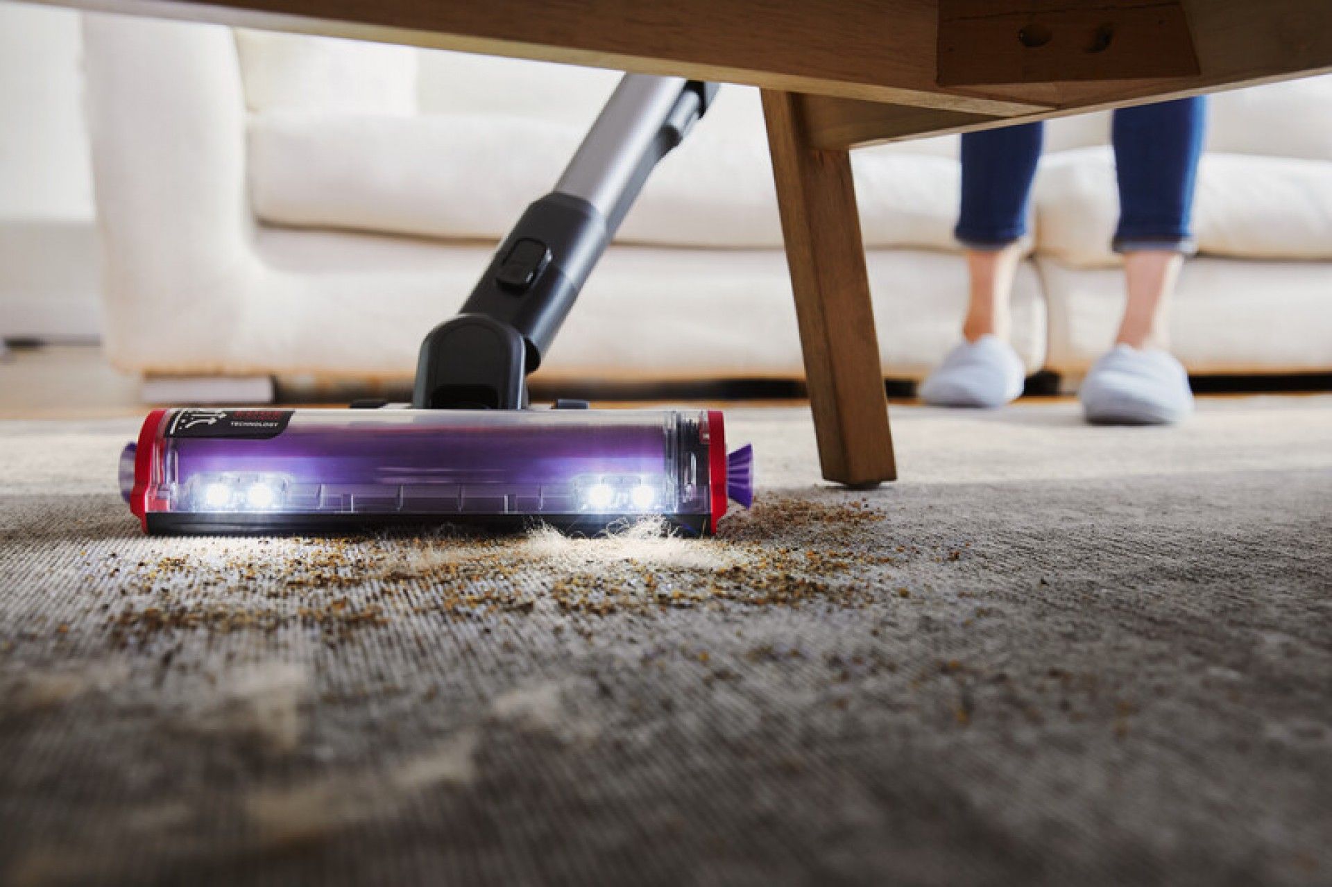 Aspirador de escova 2.0Ah 21,6V Pet BL refª BHFEA640WP-QW Black Decker