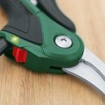 Tesoura de jardim sem fio EasyPrune refª 06008B2102 BOSCH Tesoura de jardim sem fio EasyPrune refª 06008B2102 BOSCH