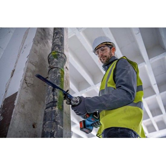 Serra sabre sem fio BITURBO GSA 18V-28 Professional refª 06016C0001 BOSCH Serra sabre sem fio BITURBO GSA 18V-28 Professional refª 06016C0001 BOSCH