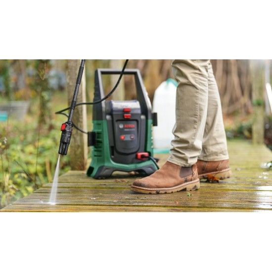 M�quina de lavar de alta press�o sem fio UniversalAquatak 36V-100 ref� 06008C7002 BOSCH