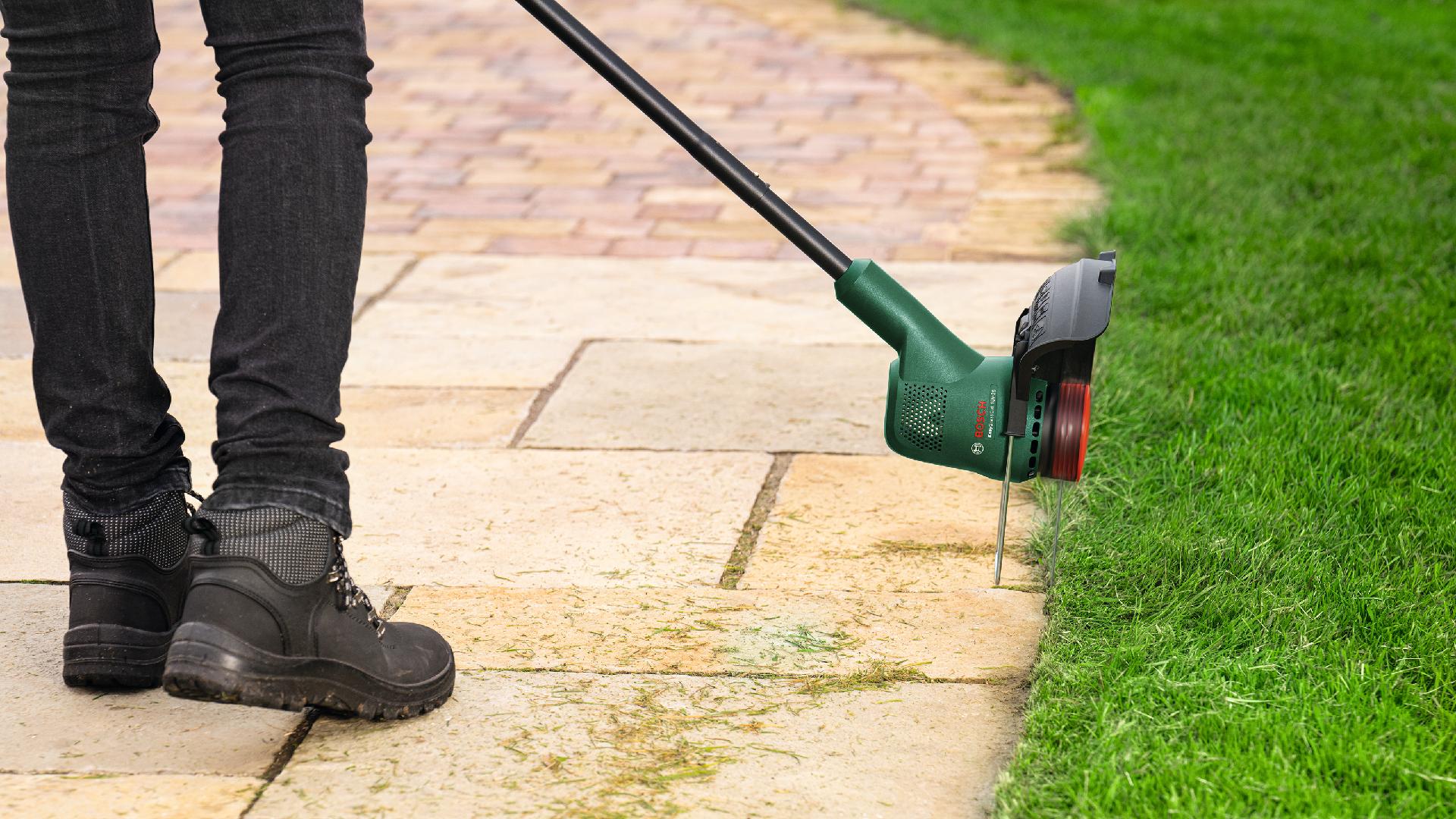 Aparador de relva sem fio EasyGrassCut 18V-230 refª 06008C1A03 BOSCH