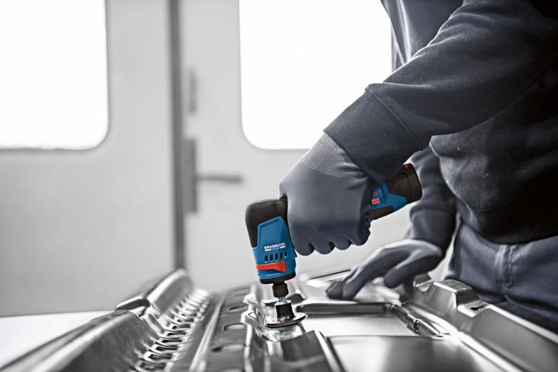 Rebarbadora rotativa GWG 12V-50 S Professional refª 06013A7001 BOSCH