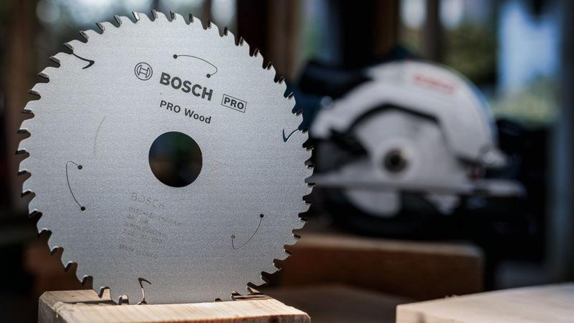 Disco sem fios PRO Wood cordless, 160 x 1,5 x 20 mm, T24 refª 2608837676 BOSCH