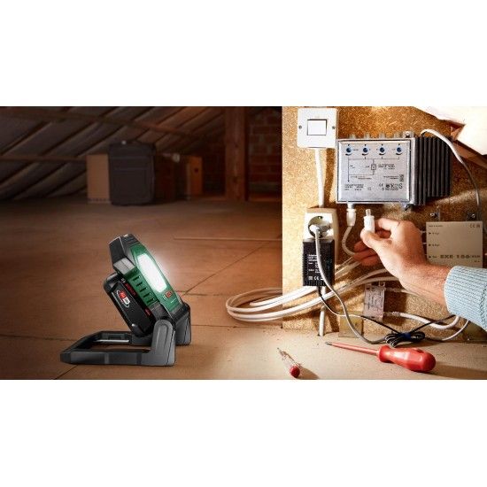 Luz de trabalho LED sem fio UniversalWorkLight 18V-2100 refª 06039A1300 BOSCH Luz de trabalho LED sem fio UniversalWorkLight 18V-2100 refª 06039A1300 BOSCH