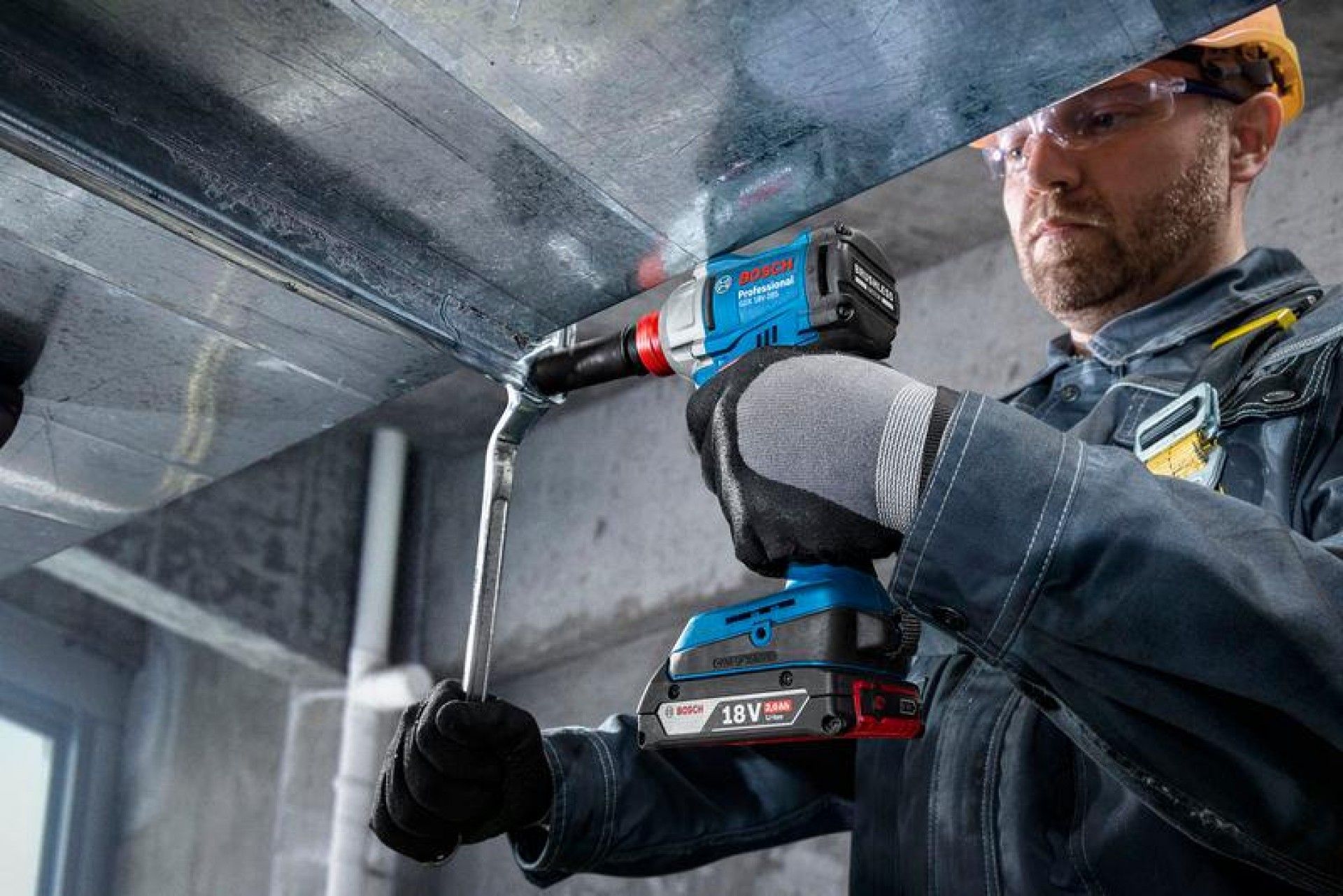 Chave de impacto sem fio GDX 18V-285 Professional refª 06019N2100 BOSCH