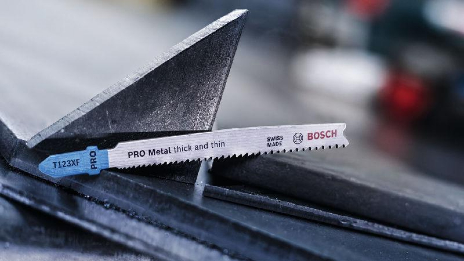 Lâmina de serra vertical PRO Metal thick and thin T123XF, 100 mm, 25 unid. refª 2608638474 BOSCH