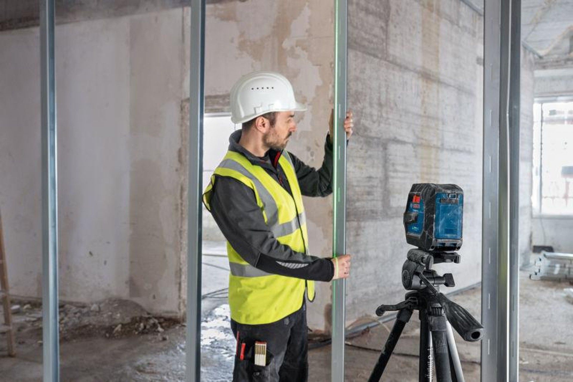 Nível laser de linhas GLL 20-22 G Professional refª 0601065601 BOSCH