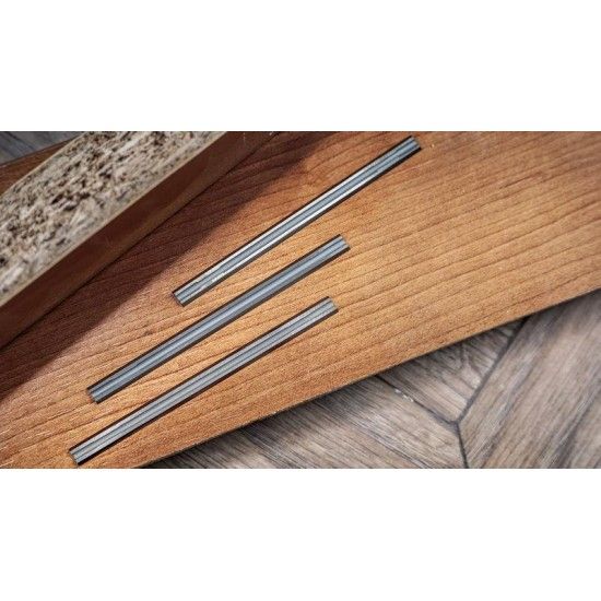 Lamina Plaina Planer Knife, 82 x 5.5 x 1.1 mm refª 2608635903 BOSCH Lamina Plaina Planer Knife, 82 x 5.5 x 1.1 mm refª 2608635903 BOSCH