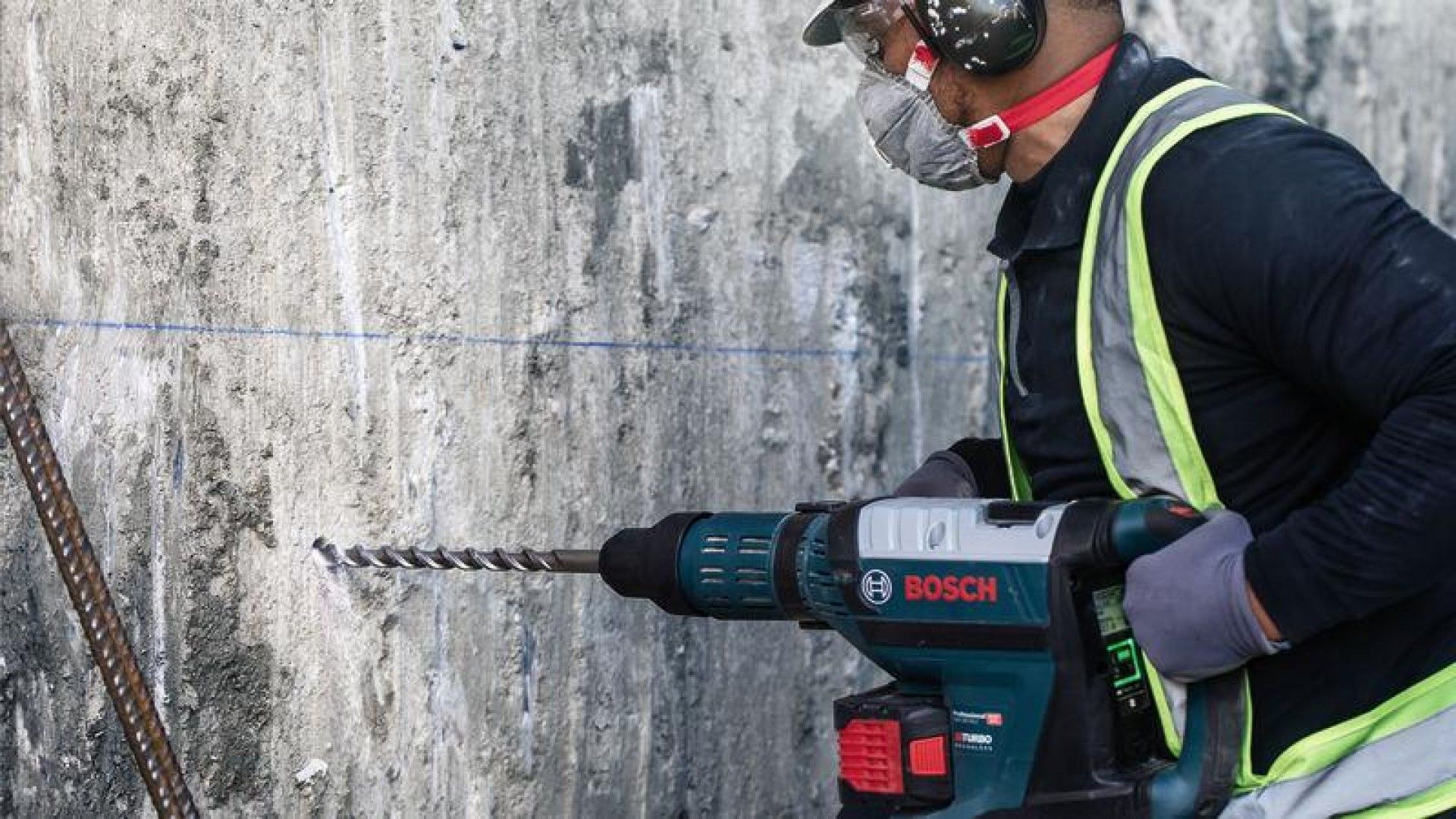 Broca PRO SDS max-4, 40 x 400 x 520 mm refª 2608685877 BOSCH