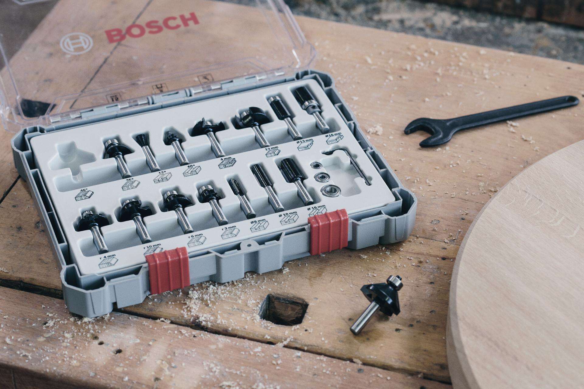 Fresa Bit Trim and Edging Set, Shank 6 mm, 6 pcs refª 2607017468 BOSCH