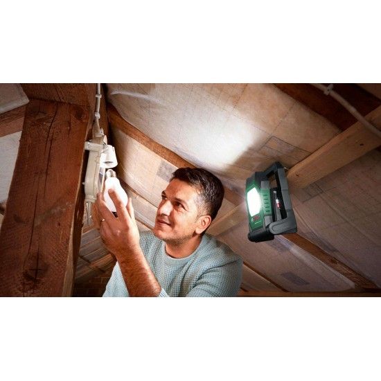 Luz de trabalho LED sem fio UniversalWorkLight 18V-2100 refª 06039A1300 BOSCH Luz de trabalho LED sem fio UniversalWorkLight 18V-2100 refª 06039A1300 BOSCH