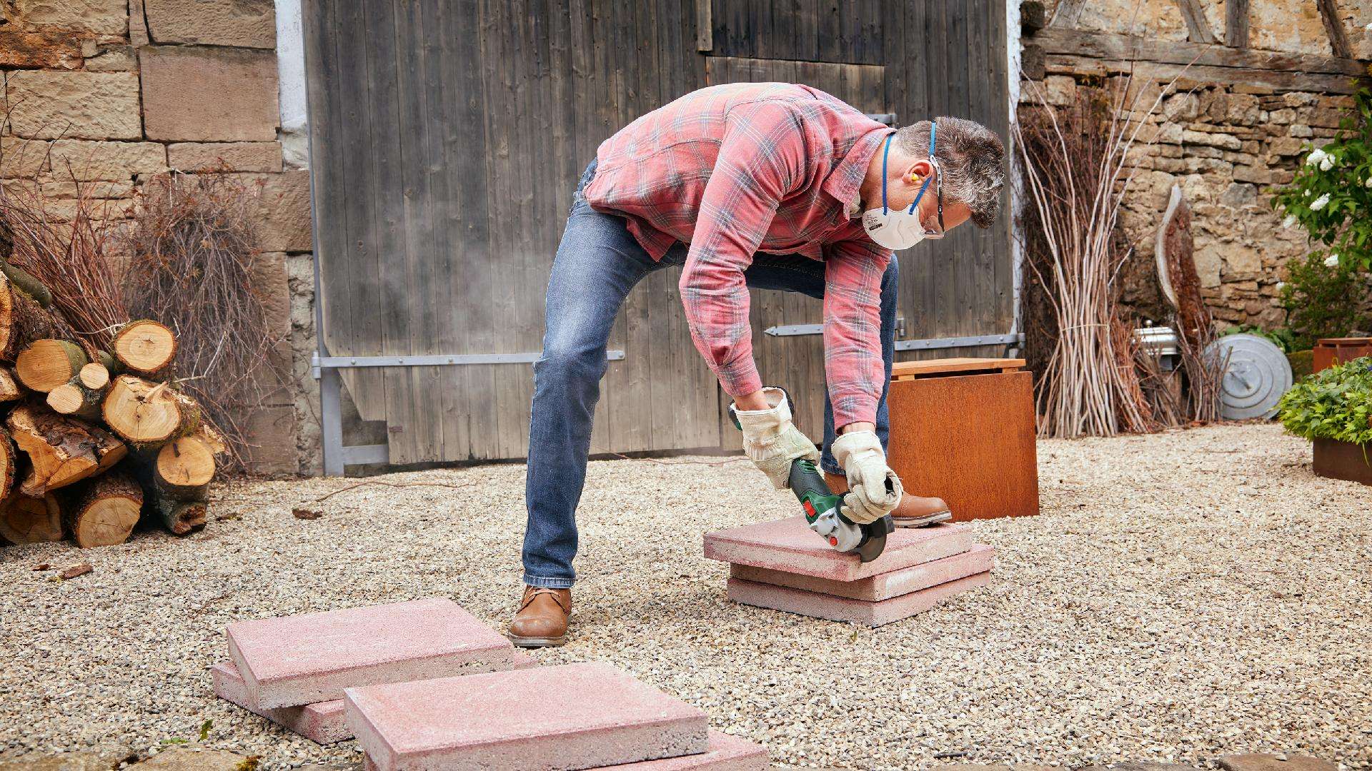 Rebarbadoras sem fio UniversalGrind 18V-75 refª 06033E5004 BOSCH