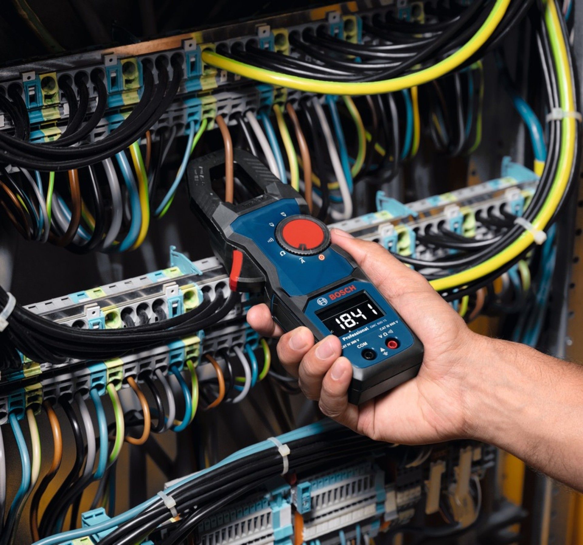 Pinça amperimétrica GMC 600-15 refª 0601077600 Bosch