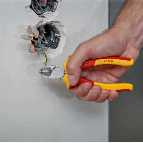 Kit ferramentas VDE 7p  ref 1600A02NG3 Bosch