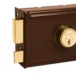 Fechadura pregar á face ch. normal MacFer DR720 120mm Esq refª 140.0063 MACFER Fechadura pregar á face ch. normal MacFer DR720 120mm Esq refª 140.0063 MACFER