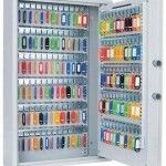 Cofre chaveiro elect. MacFer KS 450x360x120mm p/ 71 ch. refª 087.0017 MACFER Cofre chaveiro elect. MacFer KS 450x360x120mm p/ 71 ch. refª 087.0017 MACFER
