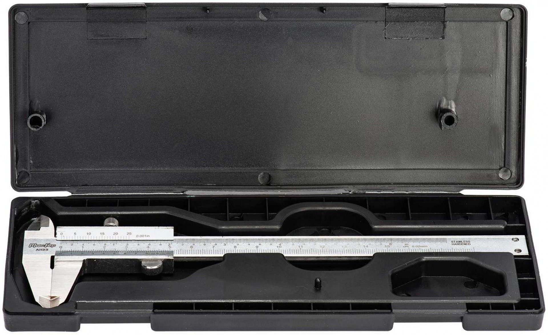 Paquímetro analógico inox (esc. dupla) MacFer A1133 150mm refª 010.0022 MACFER