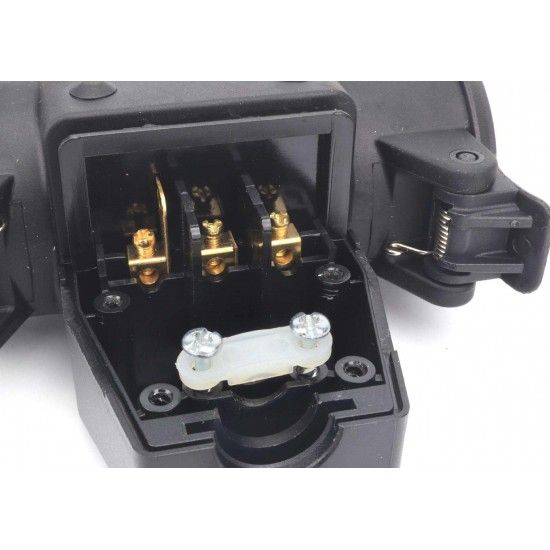 Ficha Elétrica Tripla, Exterior, com Tampa refª 89290 MADER Ficha Elétrica Tripla, Exterior, com Tampa refª 89290 MADER